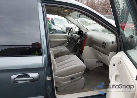 2006 Chrysler Town & Country z USA, uszkodzony, nr VIN 1A4GP45R96B517300